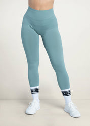 Drivn Legging - Sage Motion